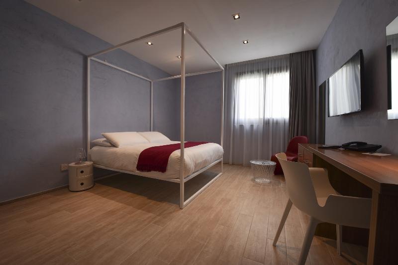 Quaint Hotel 4*
